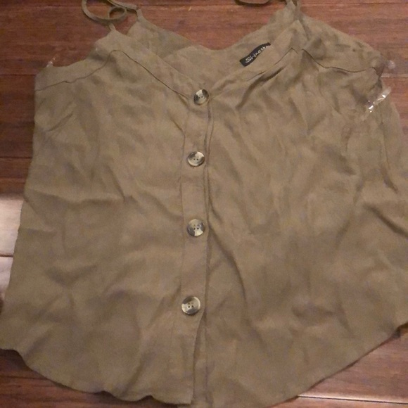 Green Tank Top - Picture 1 of 1